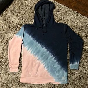 NWOT PINK SWEATSHIRT-